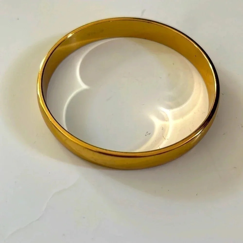Monet signed bangle bracelet